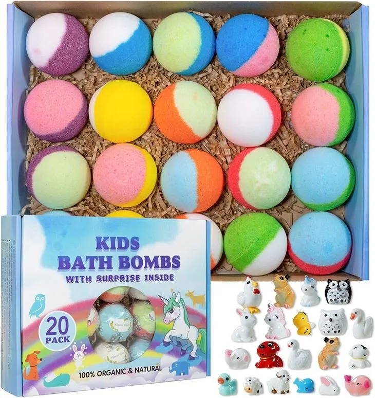 Bom tắm có đồ chơi bên trong